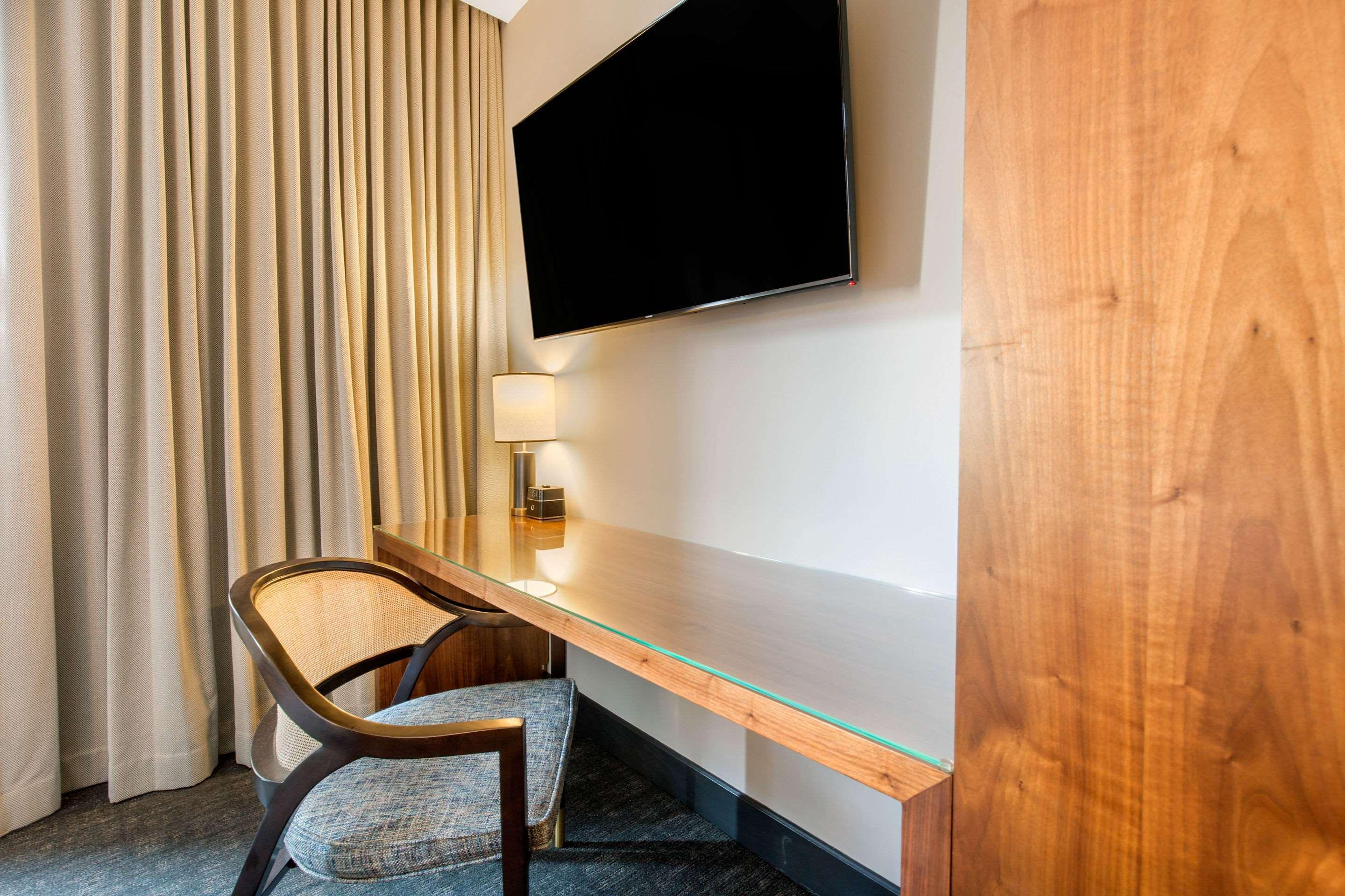 Renaissance Saint Elm Dallas Downtown Hotel Exteriér fotografie